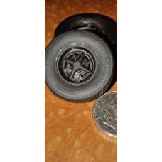 Ford rostyle 1600e cortina wheels with separate tyres 1/24